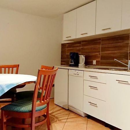 Apartments Rogocana Labin  Buitenkant foto