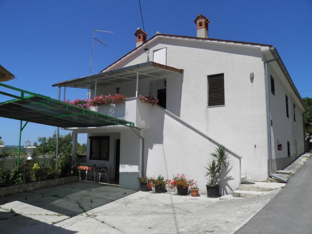 Apartments Rogocana Labin  Buitenkant foto